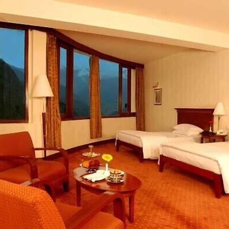 Hotel The Royal Plaza Gangtok Exterior foto